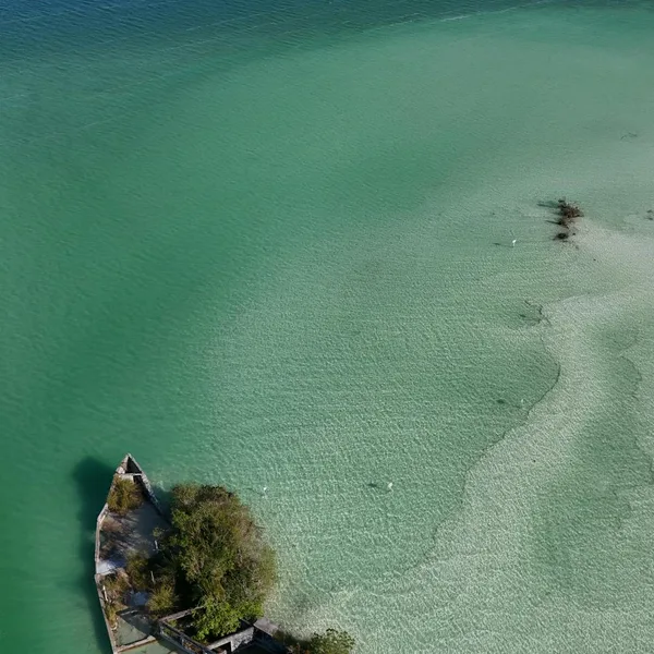 Bacalar: Laguna de 7 Colores