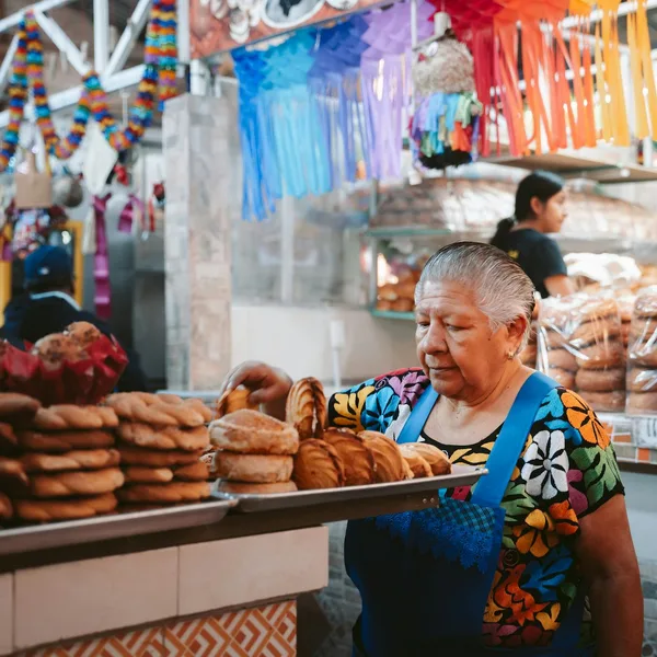 Oaxaca: Centro, Mezcal & Cultura