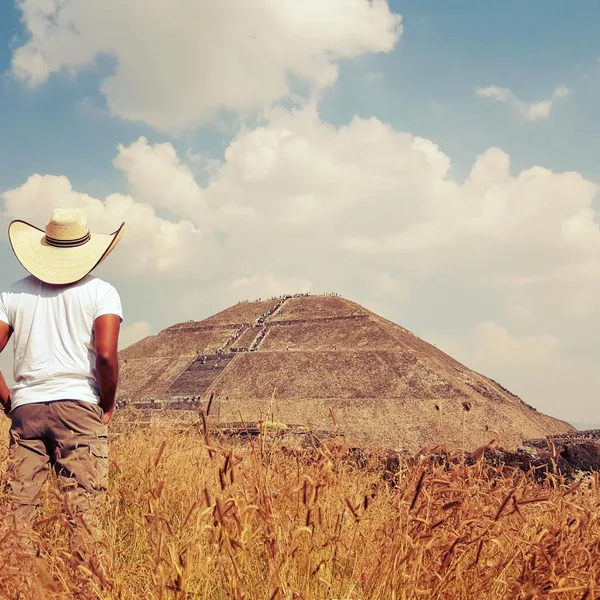 Teotihuacán: Pirámides al Amanecer
